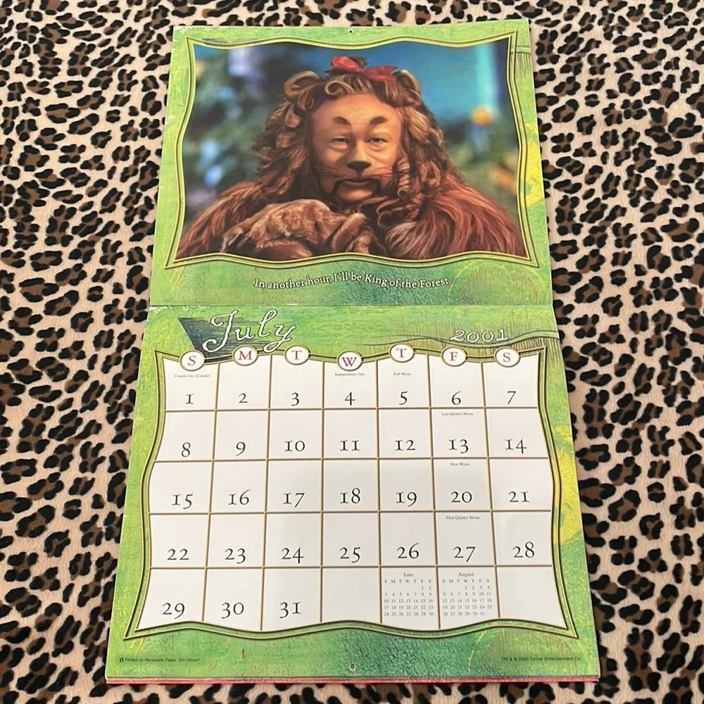2001 WIZARD OF OZ Wall Calendar Dorothy Toto Glinda Emerald Photos Y2K Vintage